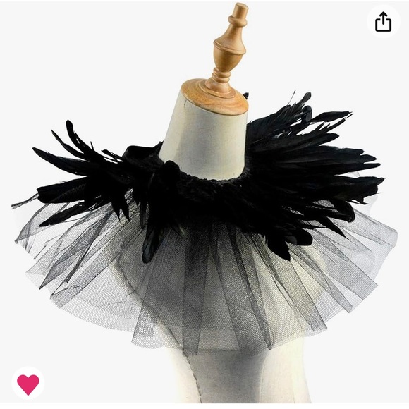 Halloween Feather Collar/ Shawl NWT (Final Price, includes Discounted Shipping) - Picture 3 of 6